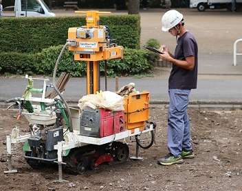 地盤技術職(調査スタッフ)